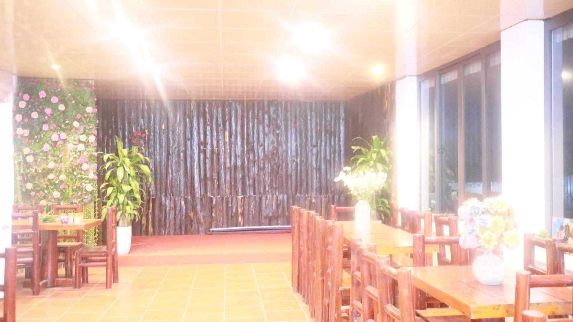 Cyan Sapa Homestay Exterior photo